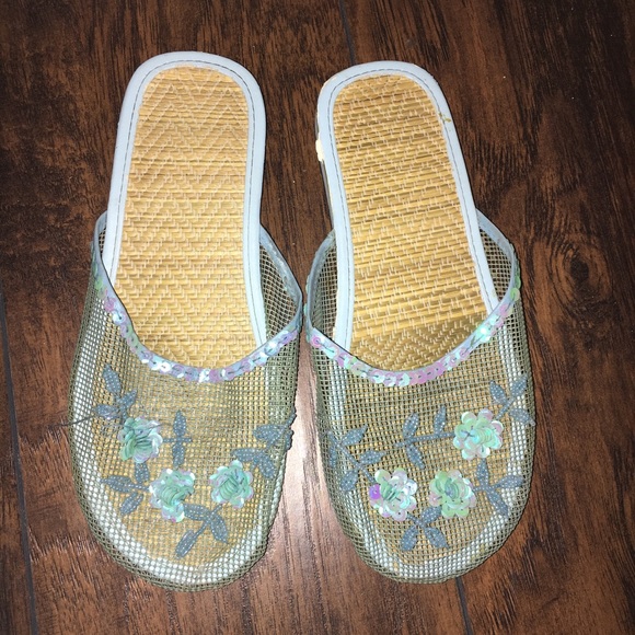 Slid on flats | Amazon - Picture 1 of 4